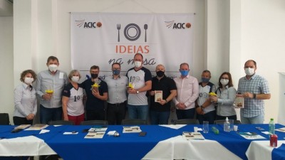 Colégio Sinodal Rui Barbosa comemora centenário no Ideias na Mesa da ACIC.