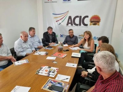 REGISTRO - Reunião de Trabalho com a Reitora da UPF, Bernardete Maria Dalmolin.