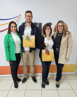 CAFÉ, LIDERANÇA E GENTE