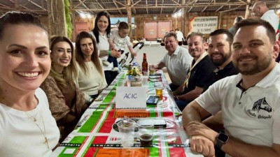 Jantar Fandango comemorativo à Semana Farroupilha