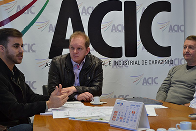 REUNIÃO NA ACIC COM O SECRETARIO DE DESENVOLVIMENTO DEFINE A QUESTÃO DO VIDEOMONITORAMENTO 