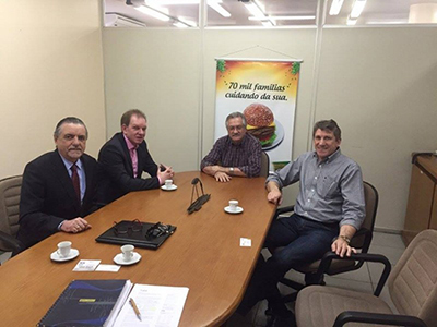 DIREÇÃO DA ACIC VISITA PRESIDENTE DA AURORA ALIMENTOS
