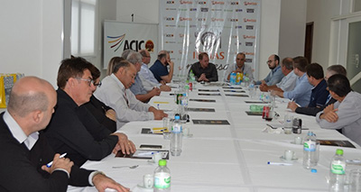 IDEIAS NA MESA RECEBE DIRETOR DA NESTLÉ DE CARAZINHO