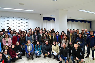 Palestra na ACIC integra lideres e equipes