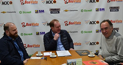ACIC lança campanha para o voto consciente na reunião almoço, que teve Paulo Caleffi como convidado